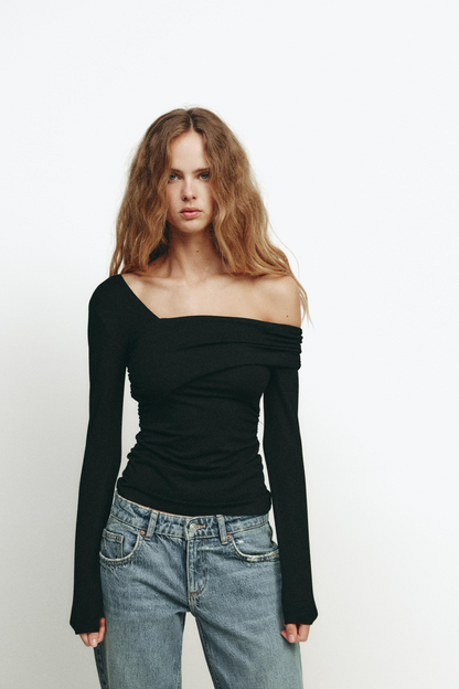 Quinlan Asymmetric Neckline Top In Black